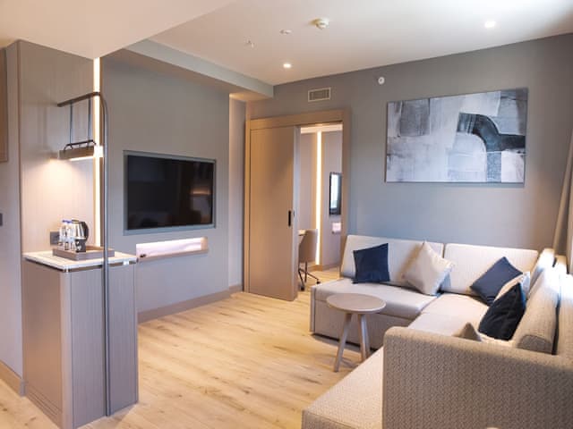 Deluxe Family Suite with Bosphorus View