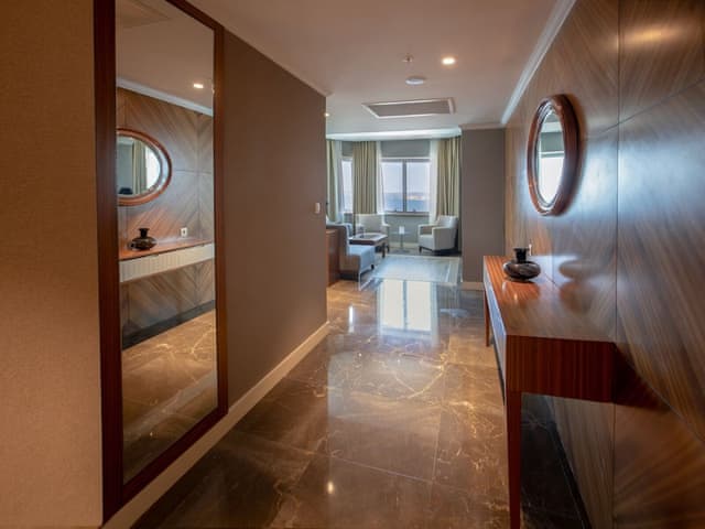 PRESIDENTIAL SUITE WITH BOSPHORUS VIEW