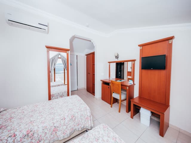 Standard Double or Twin Room, Garden View