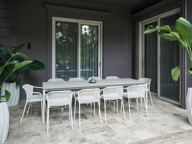 Albatross Deluxe Villa