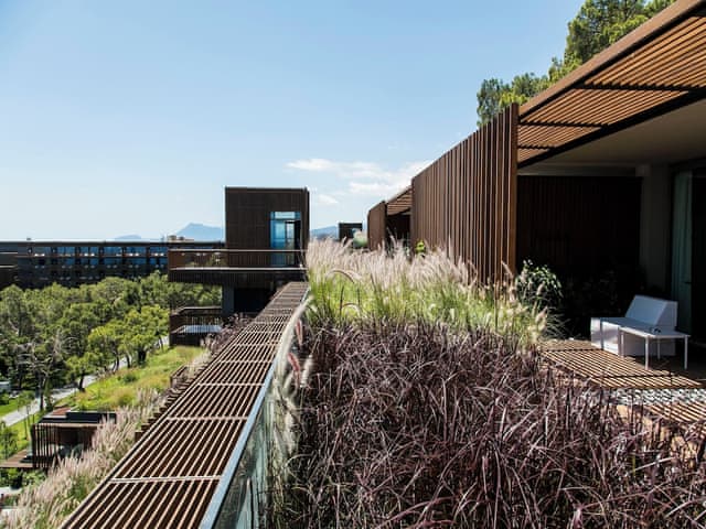 Royal Suite Family Garden