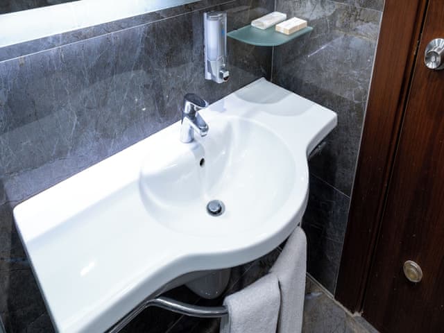 Standart Üç Kişilik Oda