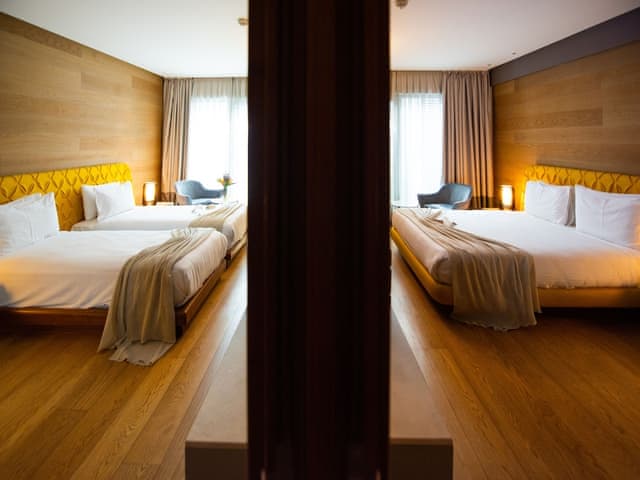 Family Room, 2 Bedrooms