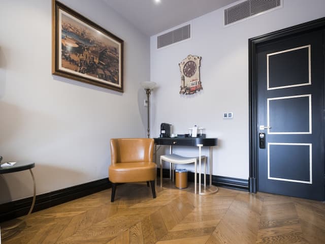 Superior Double Room with Balcony and Galata Tower view