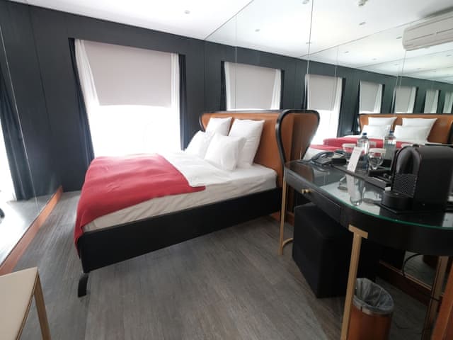 Suite with Hammam and Steam Bath(unique in Istanbul)