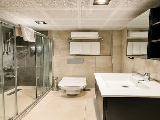 Triple Room, City View