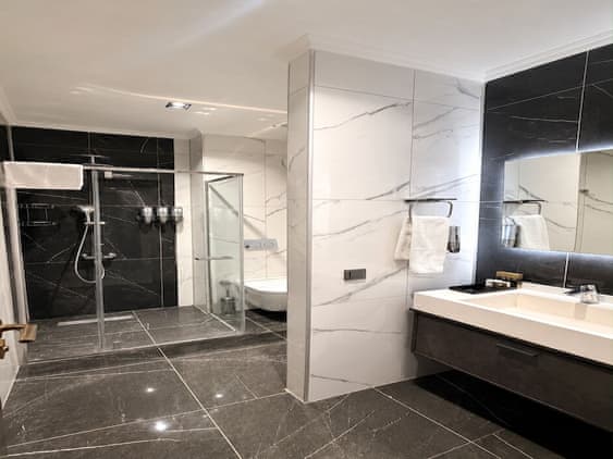 Garden View Suite
