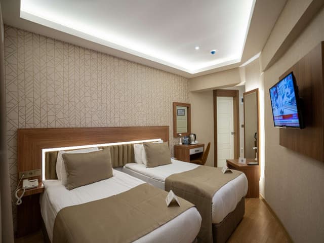 Standard Double or Twin Room, City view
