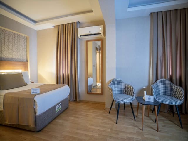 Standard Double or Twin Room, City view