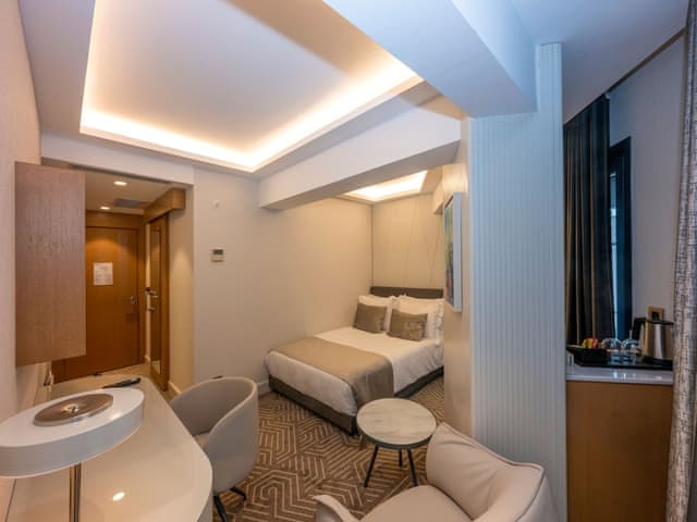 Delüks Çift Kişilik Oda