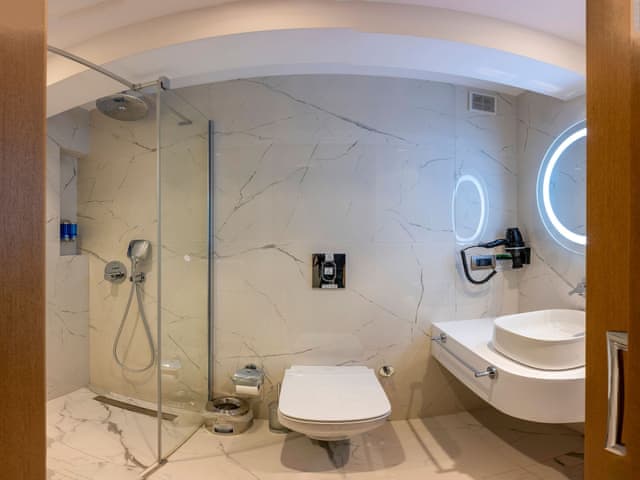 Delüks İki Yataklı Oda