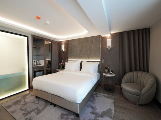 Deluxe Room, 1 King Bed
