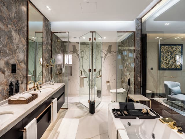The Luxe Villa, 2 Bedroom, with Private Pool, Private Cinema and Butler Service