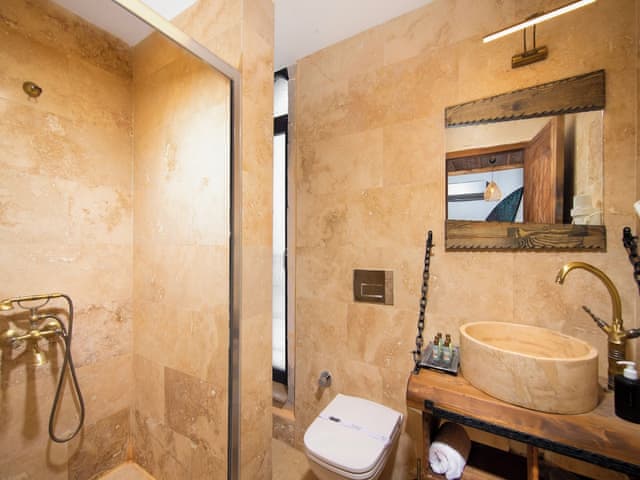 Luxury Room With JAKUZI, Balcony