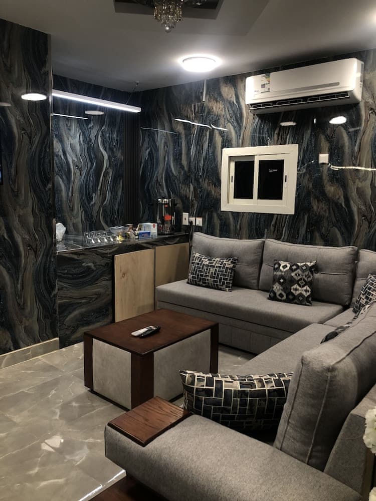 Al Ghazali Suites