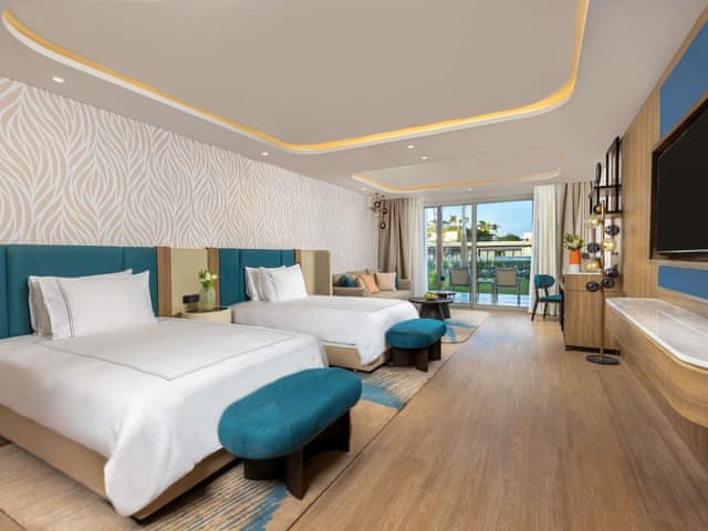 Deluxe Room Beach side