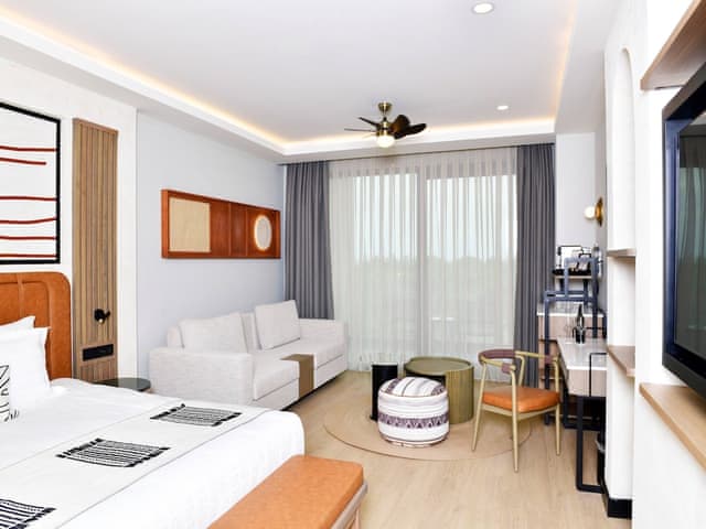 Deluxe Room Forest View