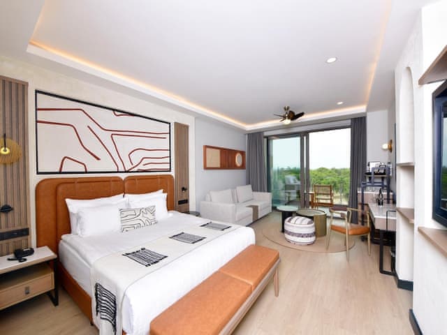 Deluxe Room Forest View