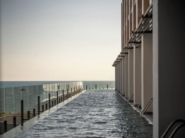 Family Swim Up Suite Sea View