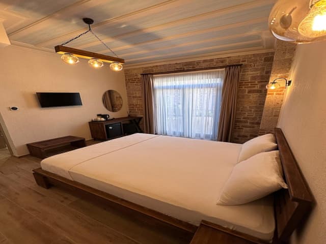 Economy Double Room, Garden View