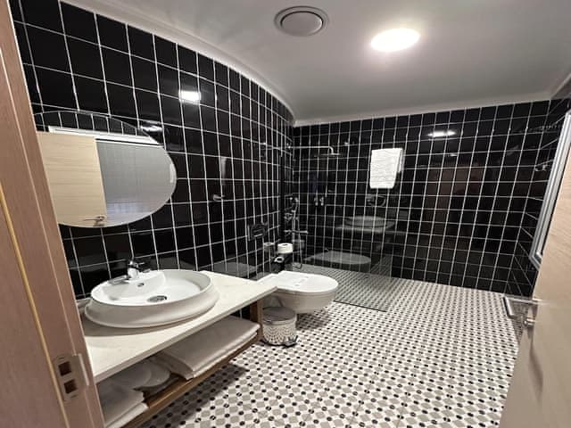 Economy Double Room, Garden View