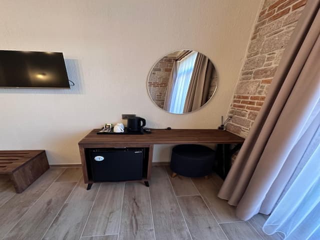 Economy Double Room, Garden View