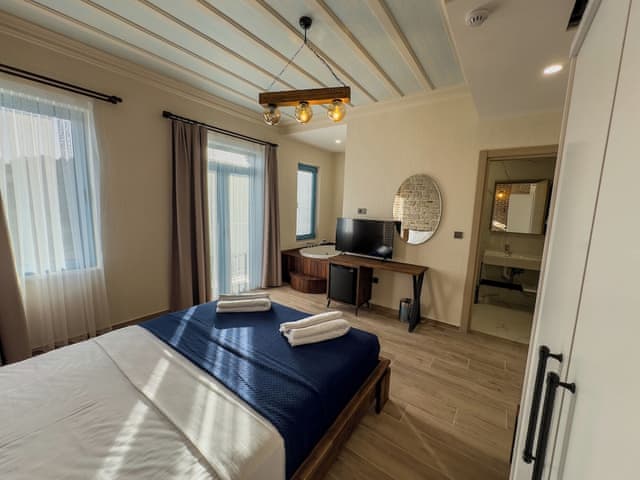 Double Room with Jacuzzi