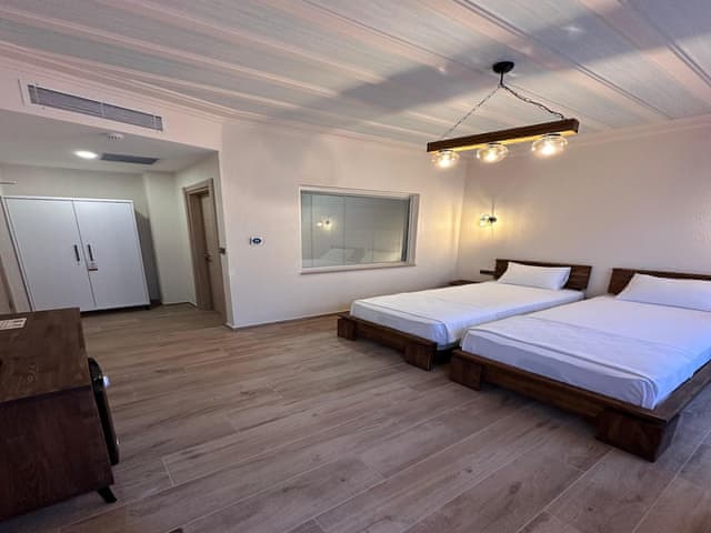 Economy Double Room, Garden View