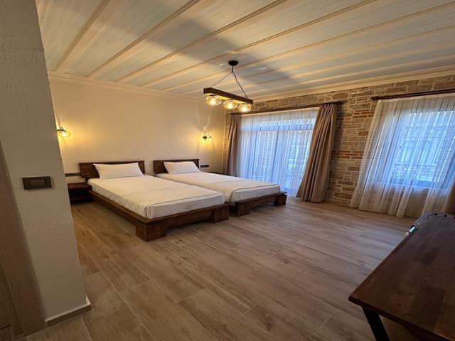 Economy Double Room, Garden View