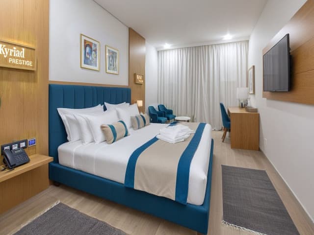 Superior Room, 1 King Bed