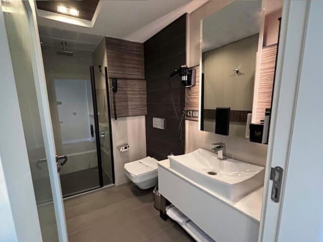 Deluxe Twin Room, City View