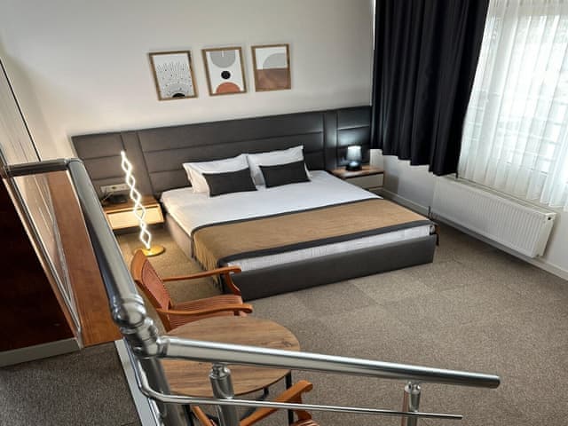 Delüks Çift Kişilik Oda