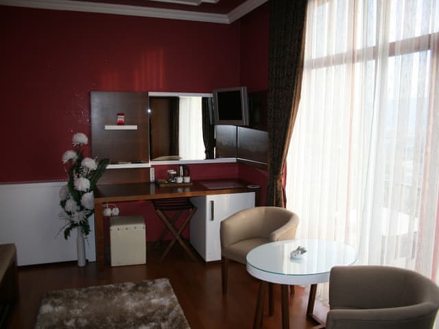 Standard Room, Pool view