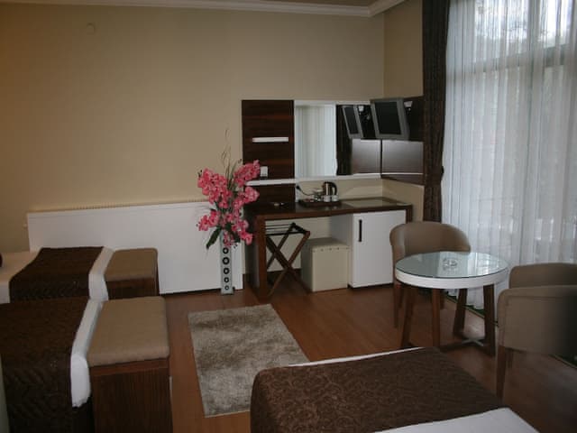 Standard Room, Garden View