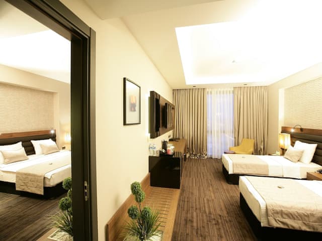 Standard Quadruple Room, 2 Bedrooms