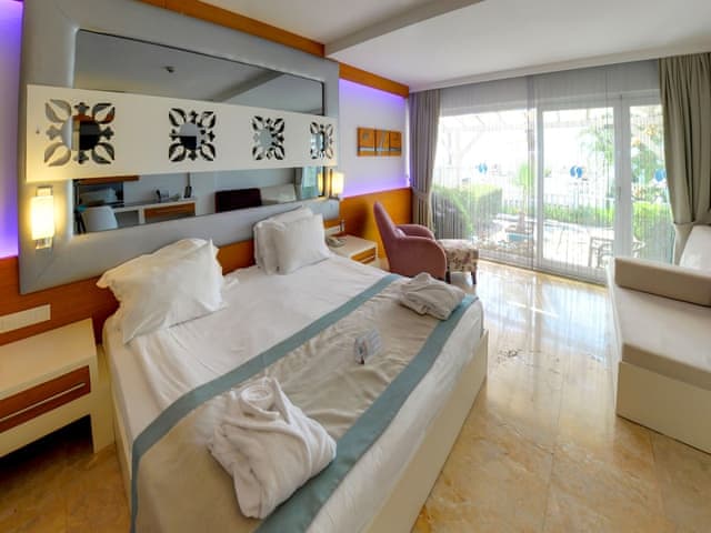 Superior Deluxe Sea View