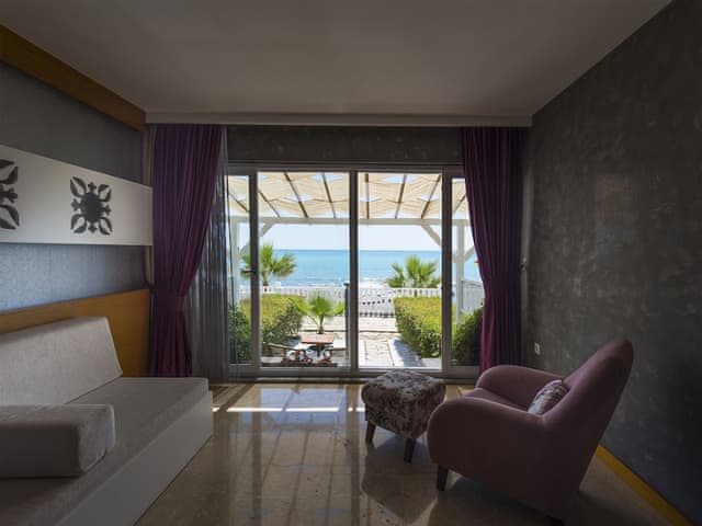 Superior Deluxe Sea View