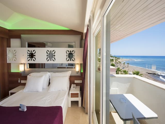 Delüks Oda, Deniz Manzaralı