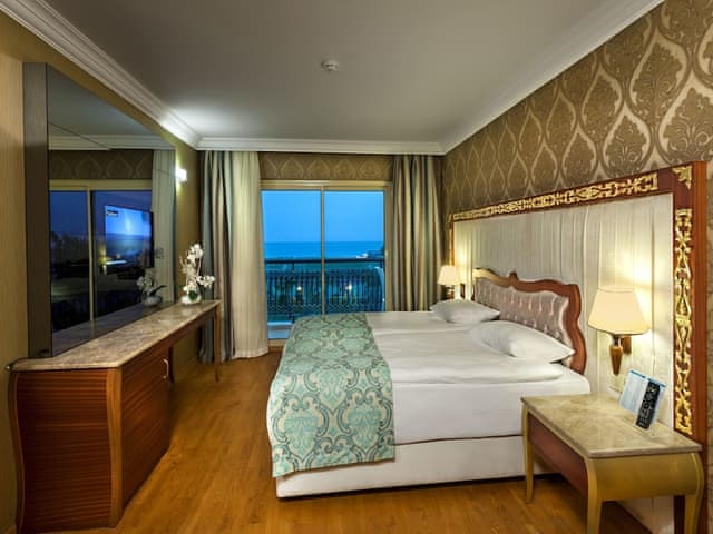 Family Room, Sea View