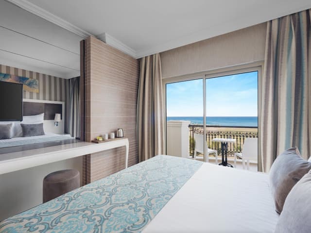 Deluxe Suite, Sea View