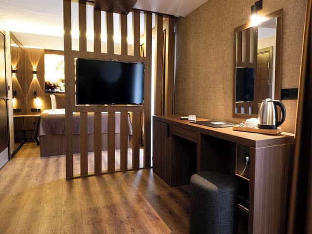 Superior Large Family Room