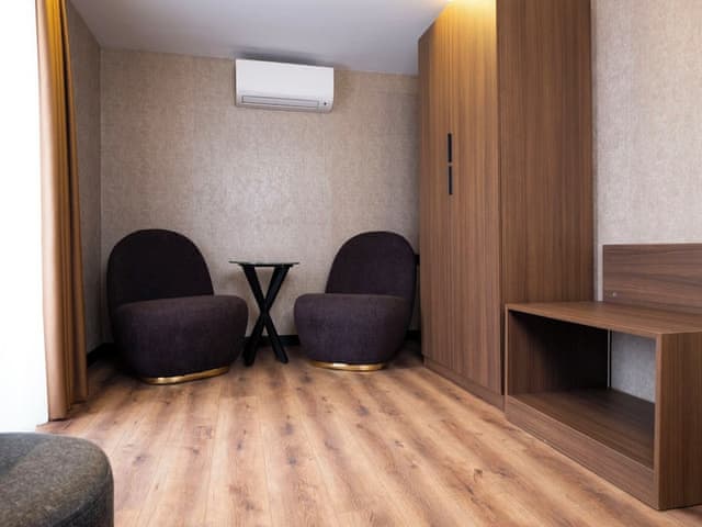 Superior Large Family Room