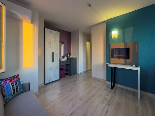 Luxury Suite, 1 Bedroom, Sea View