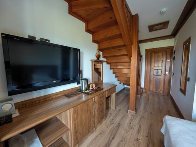 Duplex, River View
