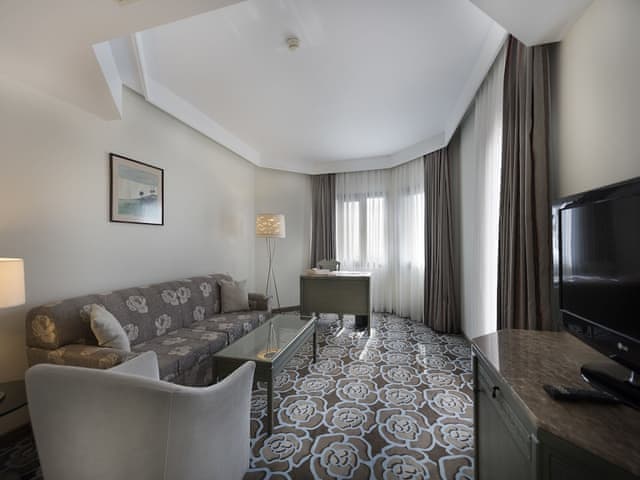 Junior Suite, 1 Double Bed with Sofa bed, Sea View