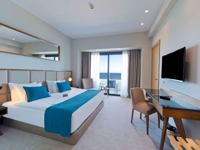 Deluxe Room, 1 King Bed, Non Smoking, Sea View