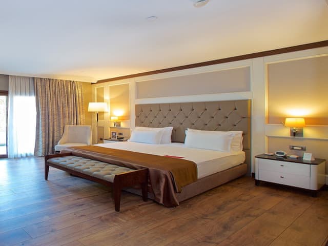 Standard Room, 1 Queen Bed, Non Smoking