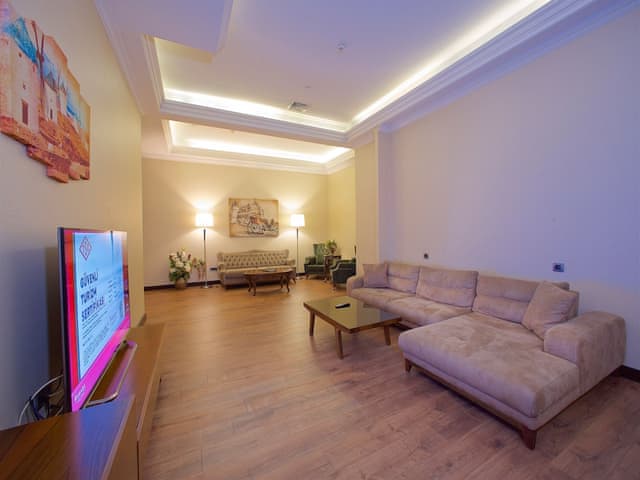 Presidential Suite, 1 King Bed, Smoking