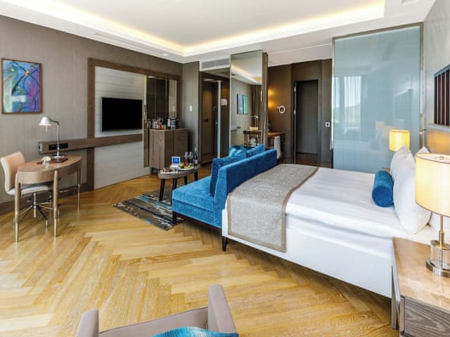 Deluxe Double Room, Partial Sea View