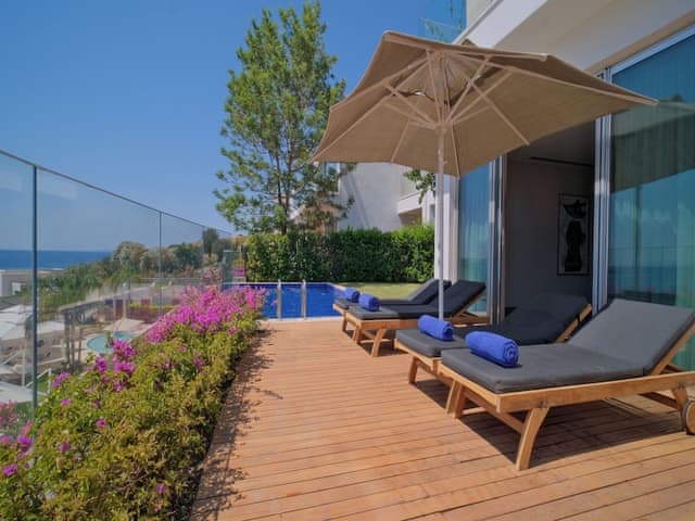 Executive Villa with Private Pool